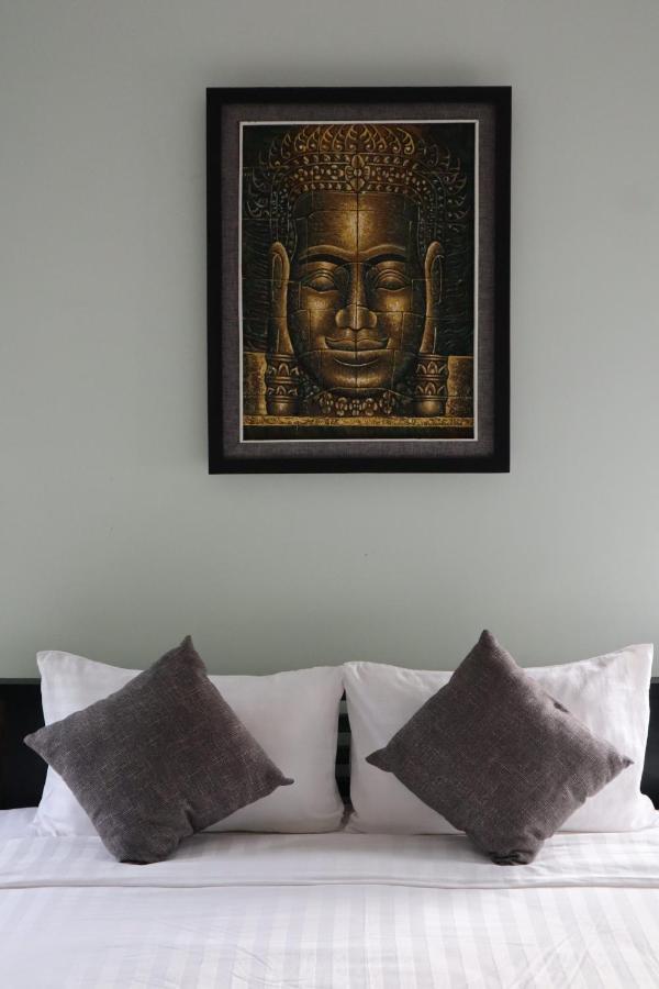 Hotel The Bygone Siem Reap Esterno foto
