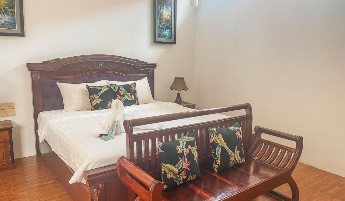 Hotel The Bygone Siem Reap Esterno foto
